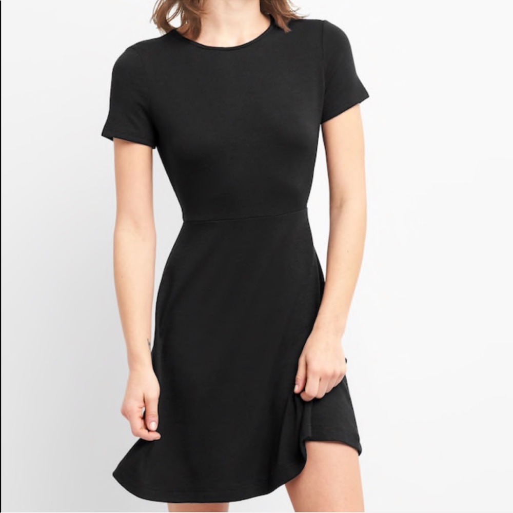 NWT GAP knit fit n flare dress
